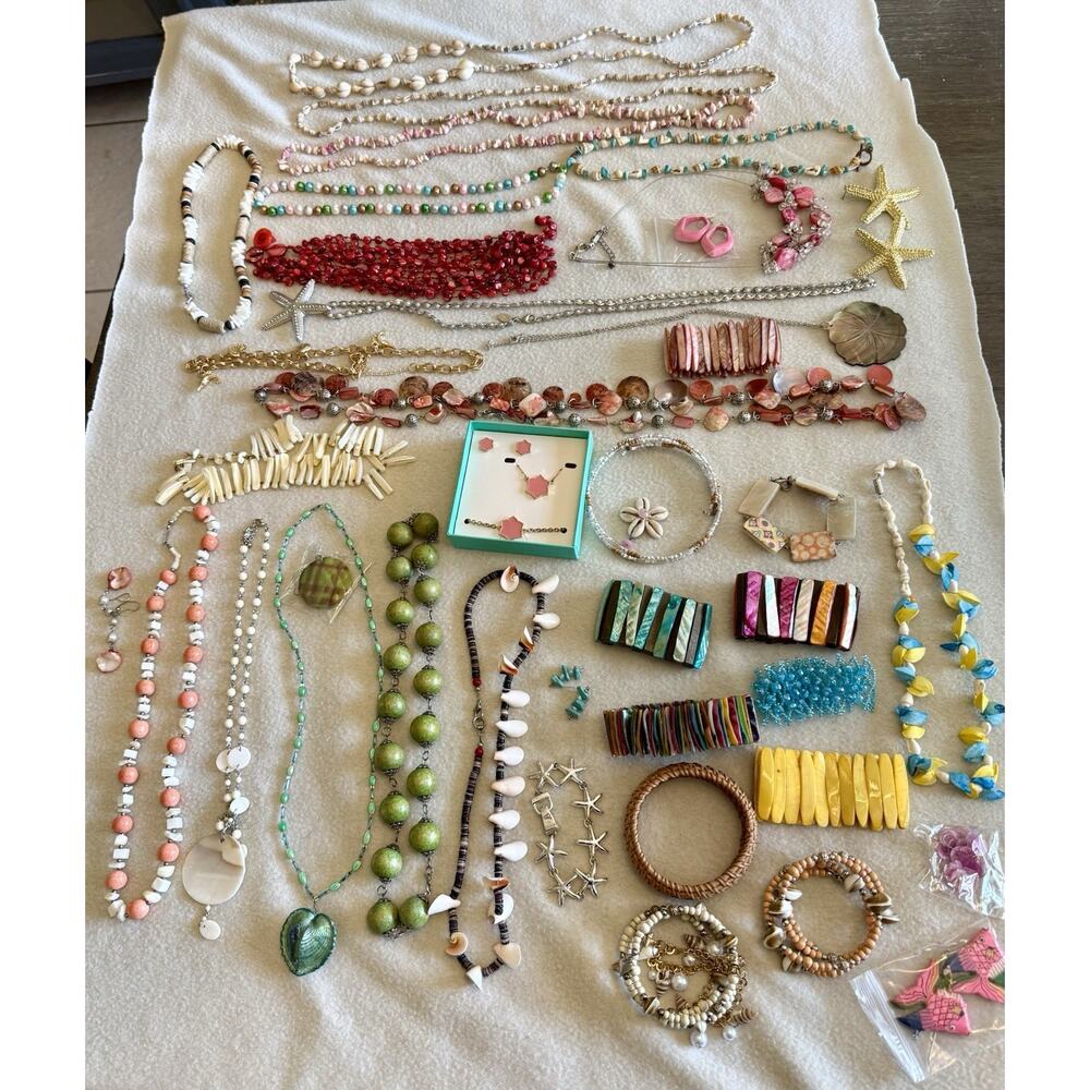 Beach Jewelry Lot Pendant Necklaces, Necklaces, Bracelets And Earrings #1
